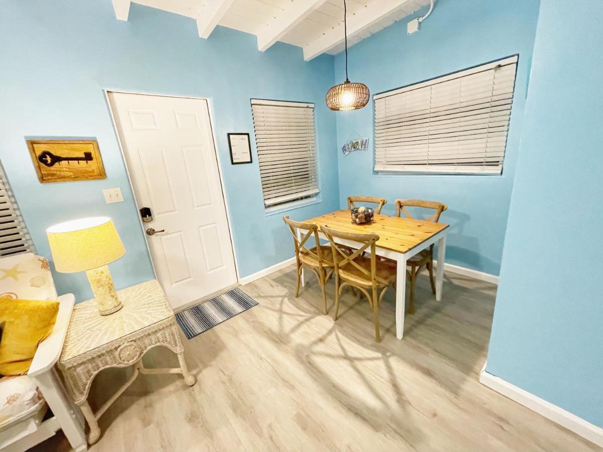 Cozy Canaveral Cottages كيب كانافيرال المظهر الخارجي الصورة